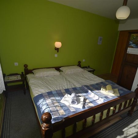 Guest House Znidar Бохин Екстериор снимка
