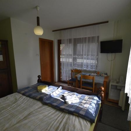 Guest House Znidar Бохин Екстериор снимка