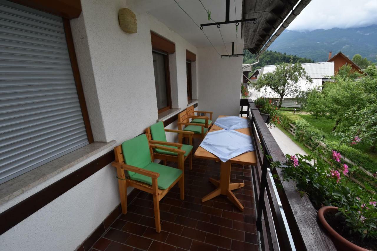 Guest House Znidar Бохин Екстериор снимка